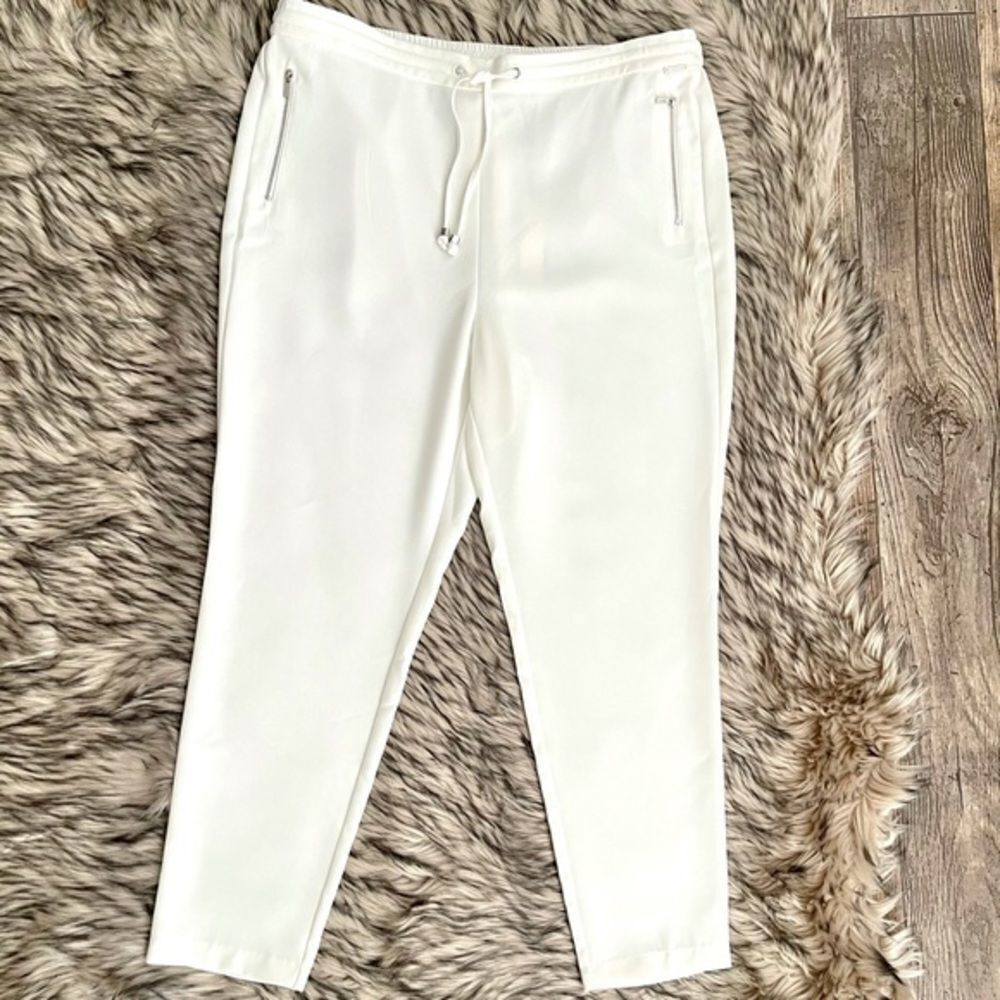 T Tahari Ivory Drawsting Elastic Back Pants